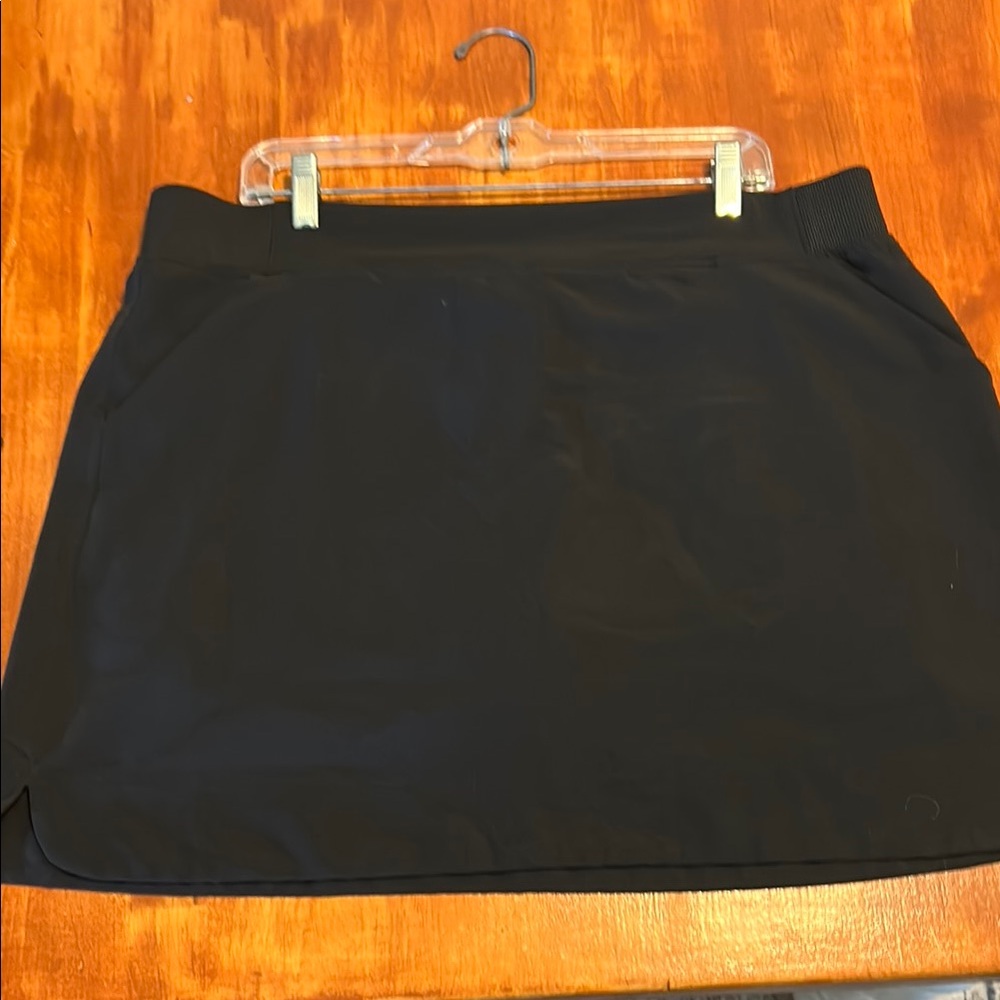 Black Skirt XL